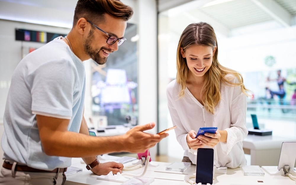 How To Start a Cell Phone Retail Store: 11 Essential Steps